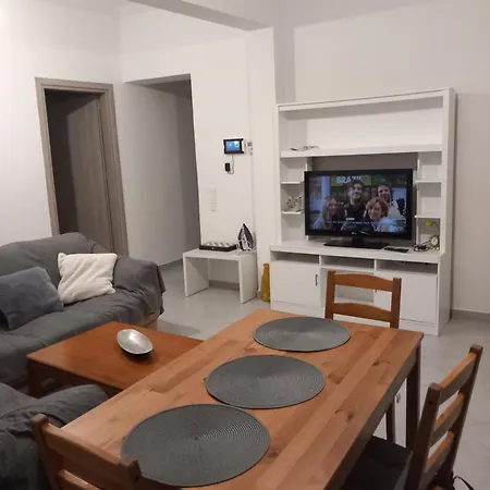 κοντά στην πόλη της πάτρας * Patras
